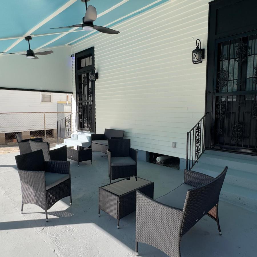 Endless Story Magazine Suite Walk French Quarter New Orleans Exterior photo